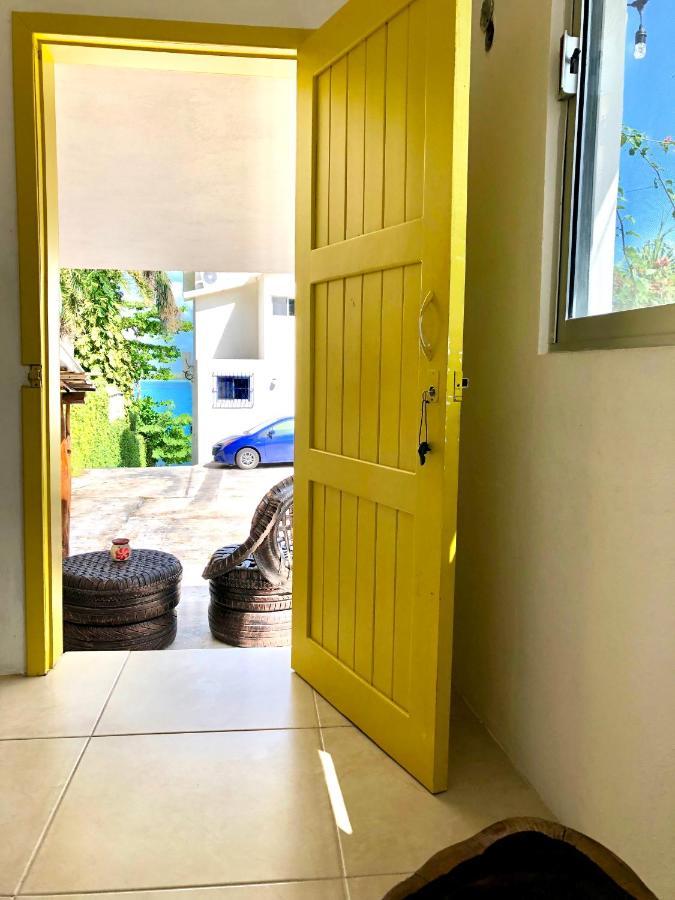 Casa Sol Y Luna Bacalar Bed & Breakfast Ngoại thất bức ảnh