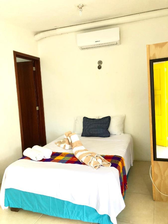 Casa Sol Y Luna Bacalar Bed & Breakfast Ngoại thất bức ảnh