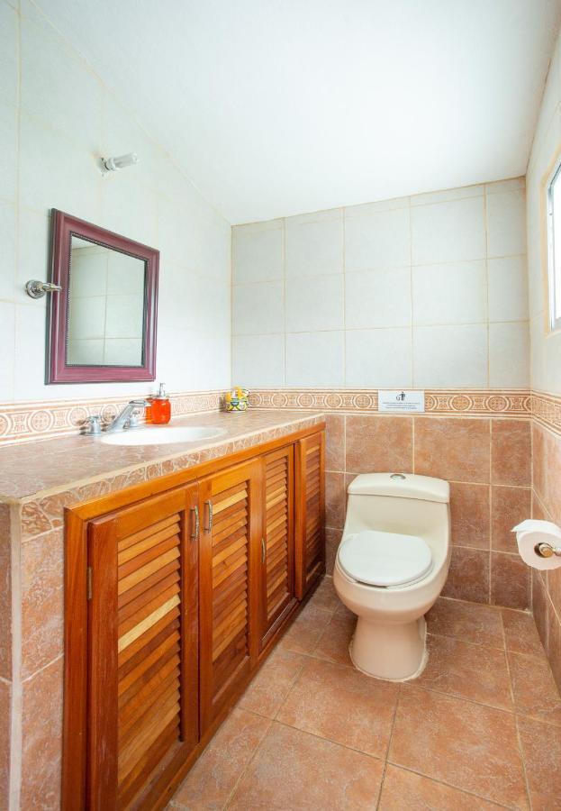 Casa Sol Y Luna Bacalar Bed & Breakfast Ngoại thất bức ảnh
